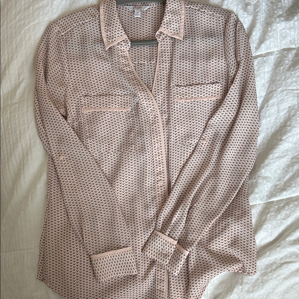 Candie's Black and Cream Patterned Top